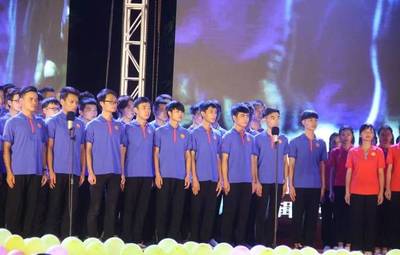 職教榮耀.大愛情懷|南方IT學(xué)院迎20華誕攜手珠海一職實驗學(xué)校開啟職教榮耀新征程!